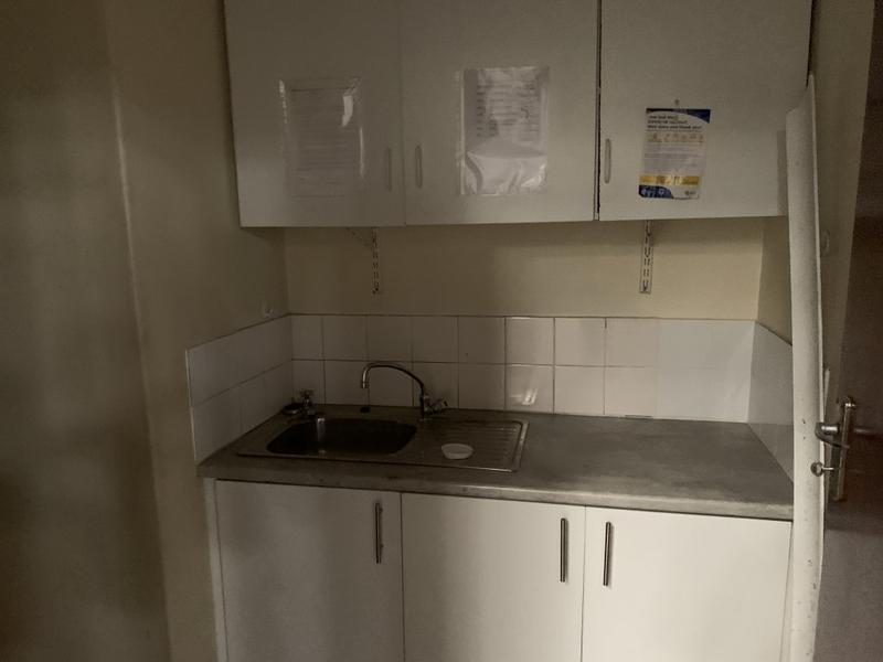 To Let Commercial Property for Rent in Montague Gardens Western Cape